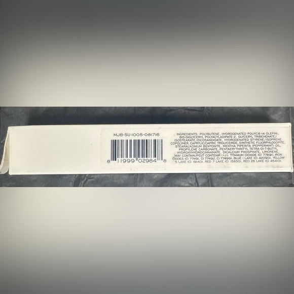 🆕 NWOB Marc Jacobs Raspberry Beret (356) Enamored Hi-Shine Gloss - Picture 6 of 7